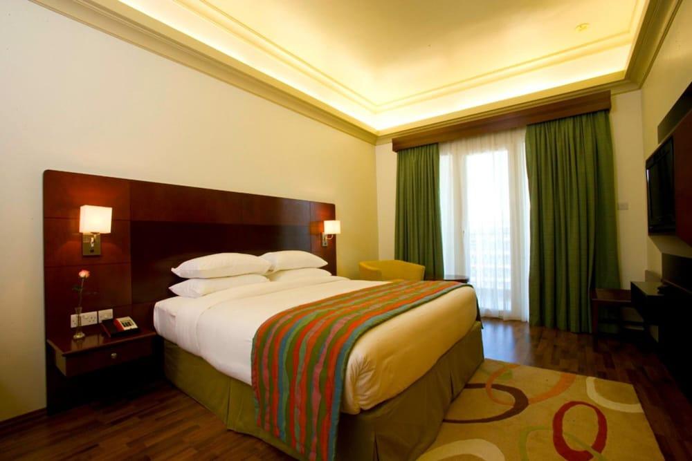 Al Khoory Al Barsha Апарт-готель 3*