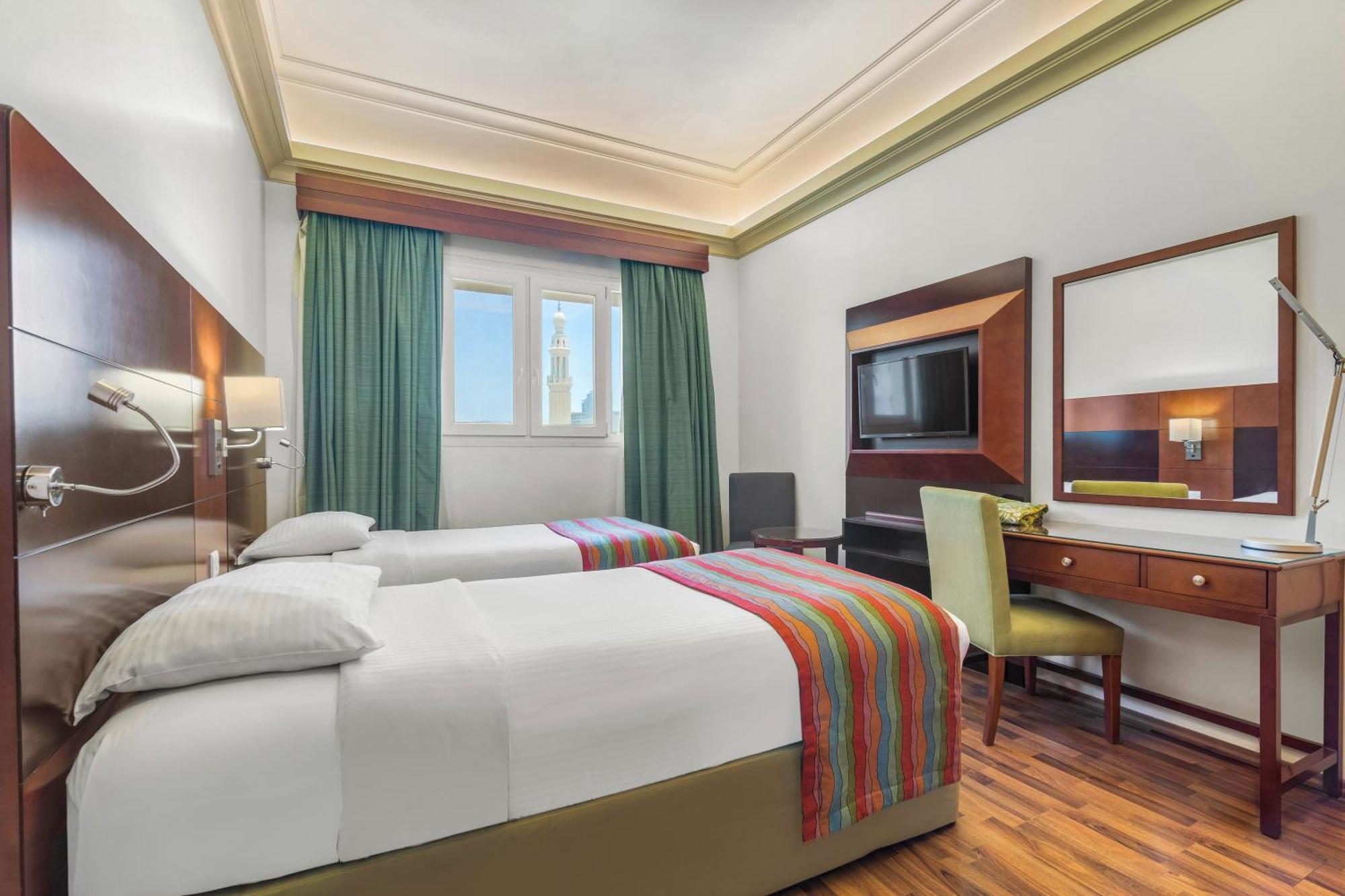 Al Khoory Al Barsha Апарт-готель 3*