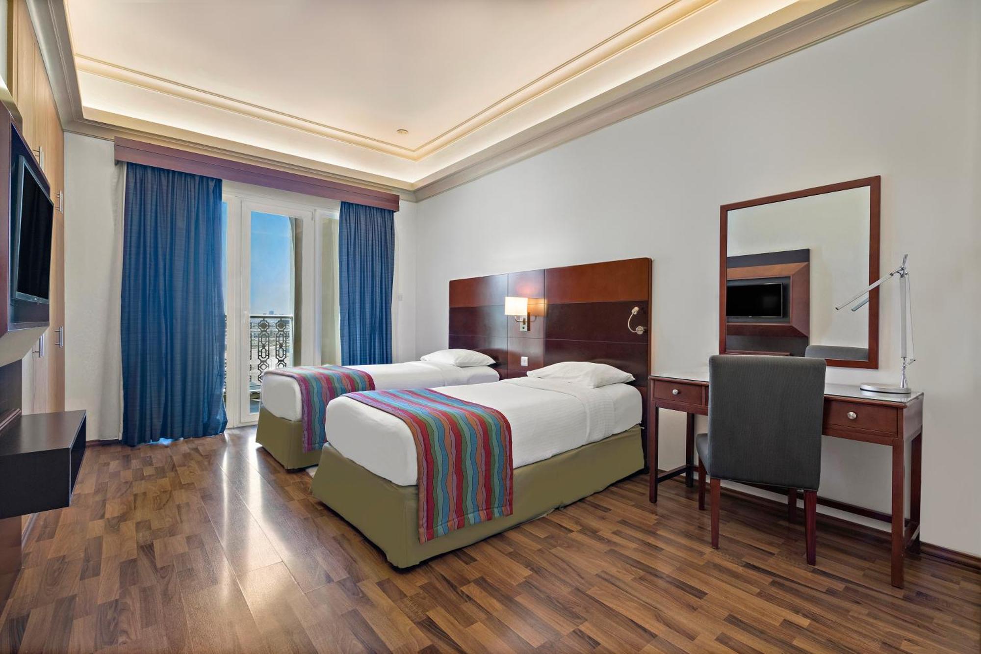 Апарт-готель Al Khoory Al Barsha
