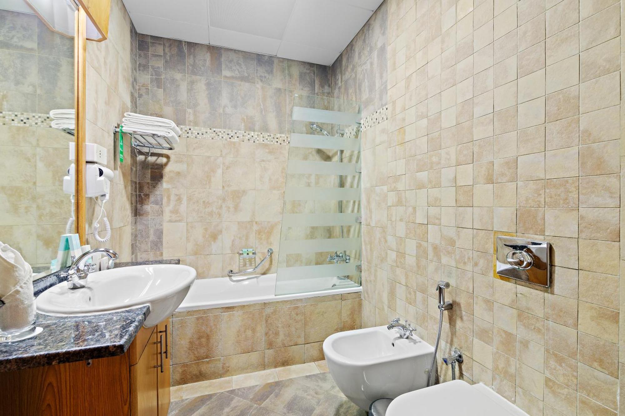 Al Khoory Al Barsha Апарт-готель 3*