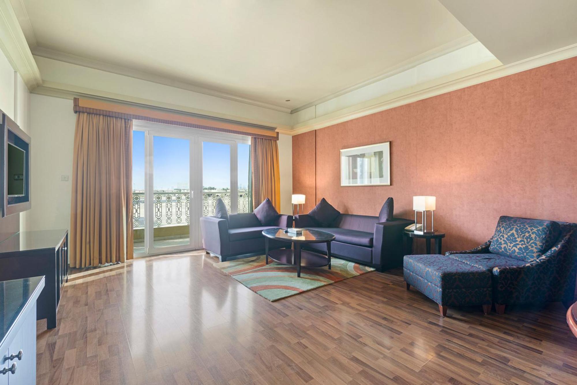 Апарт-готель Al Khoory Al Barsha 3*